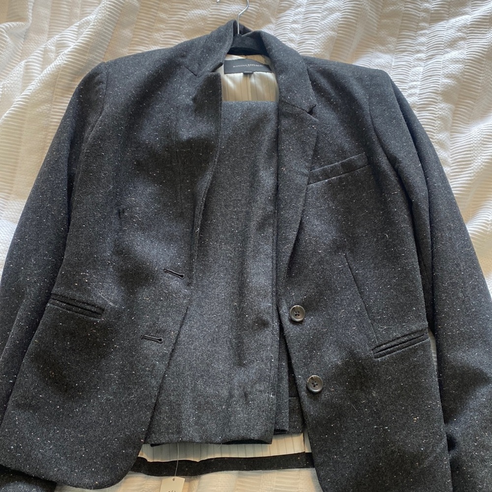 Suit set